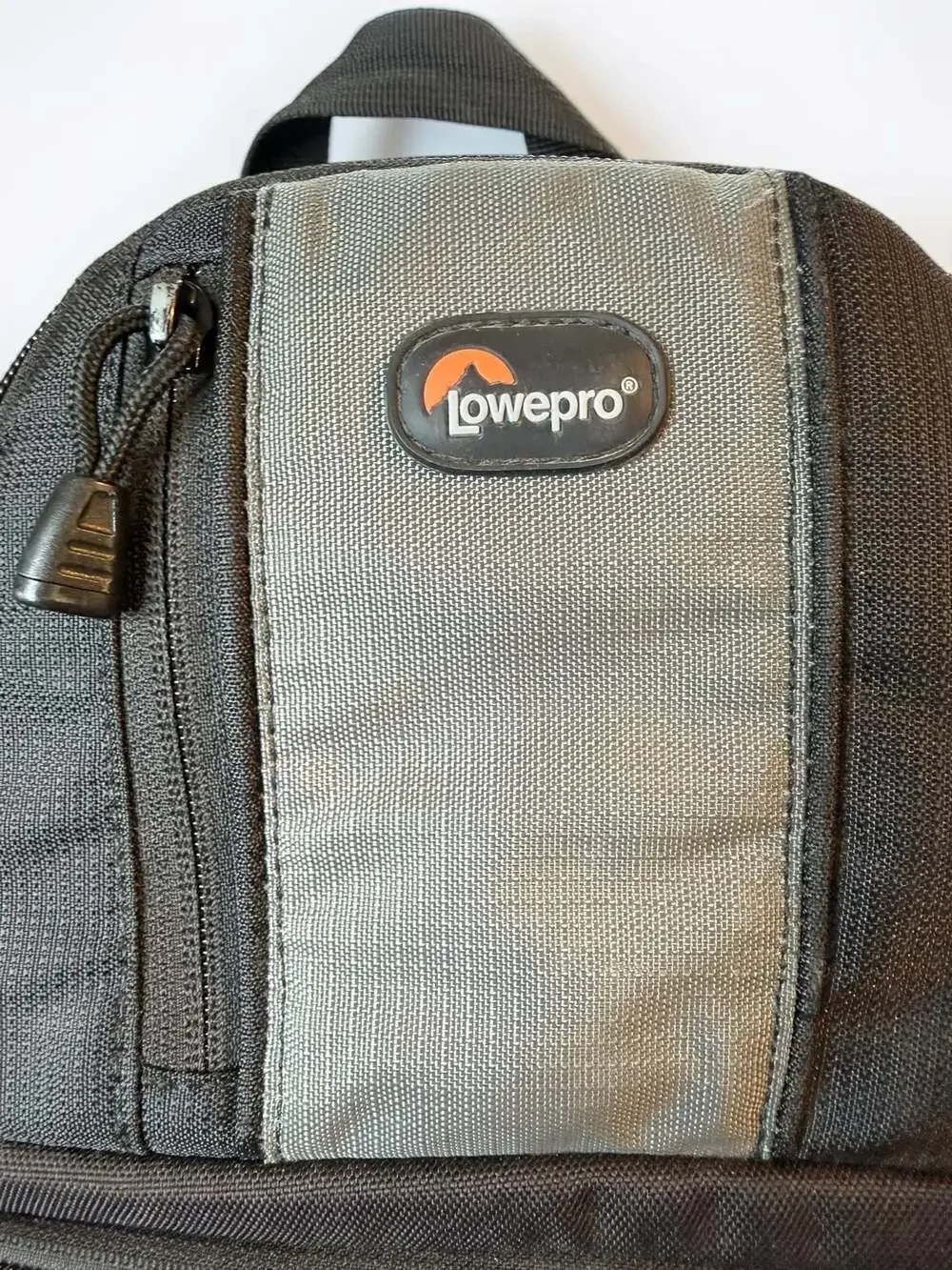 Lowepro Slingshot 202 AW DSLR Sling Camera Bag